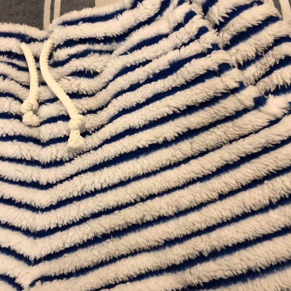 Shorts - Picture 2 of 2